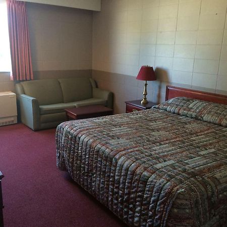 Midtown Motor Inn Bonnyville Dış mekan fotoğraf